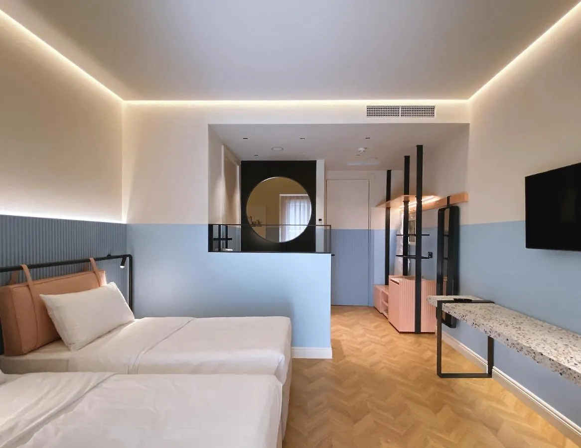 Iliria Boutique Hotel تيرانا ألبانيا